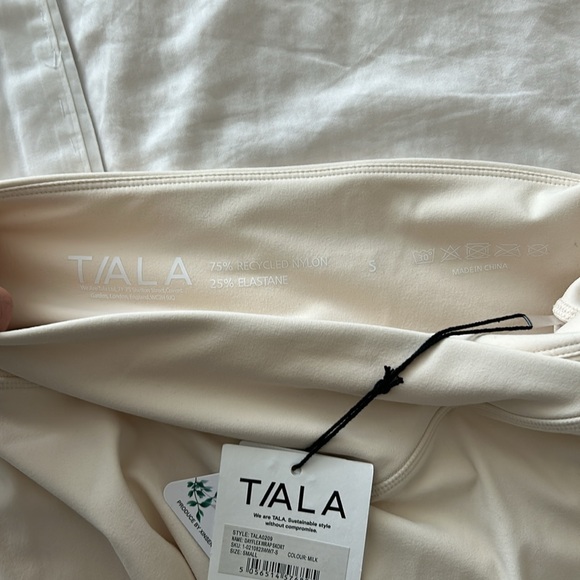 NWT: TALA DayFlex tennis skort - Picture 5 of 5